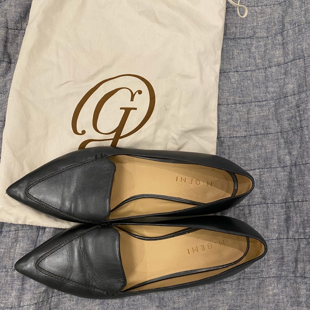 M Gemi Argento metallic black point flats